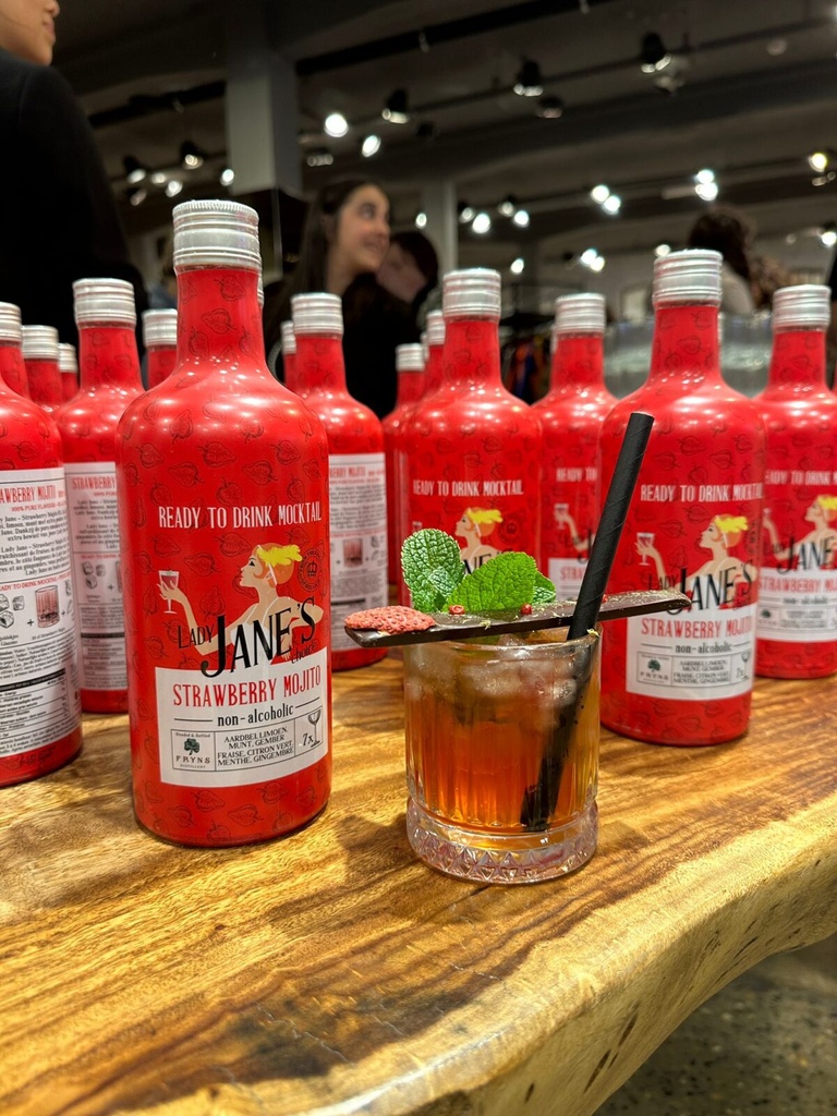 Fryns - Lady Jane's Strawberry Mojito - Non-Alcoholic 0,0°